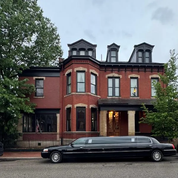 Villagio Boutique Hotel，位于匹兹堡的酒店