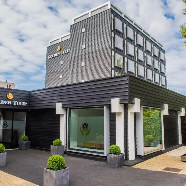 佐特尔梅 - 海牙金色郁金香酒店，位于Zevenhuizen的酒店