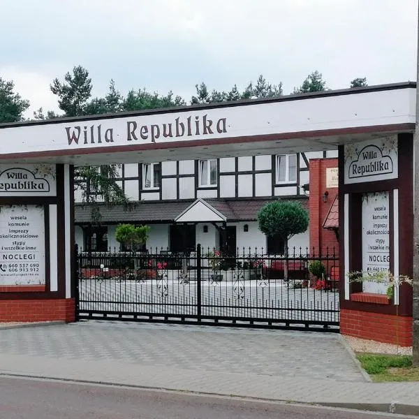 Willa Republika，位于Świętno的酒店