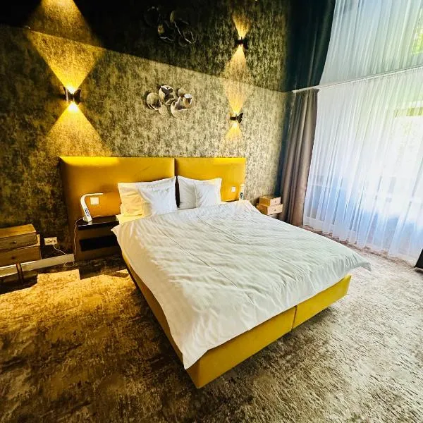 Villa & Restaurant Levoslav House，位于锡比乌的酒店