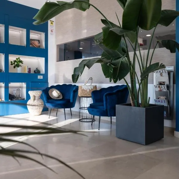 波曼斯酒店，位于玛丽娜法尔梦思的酒店