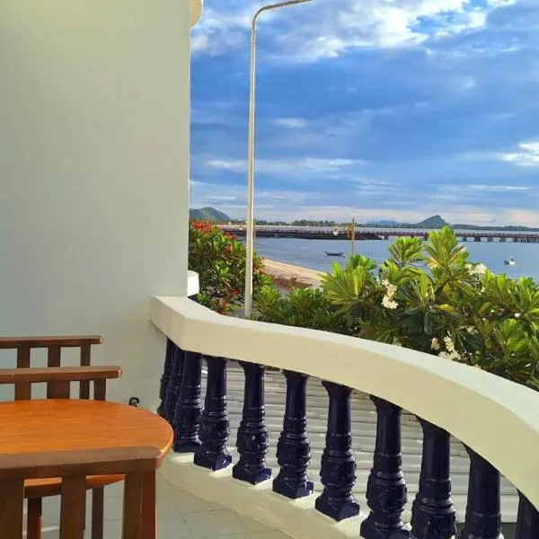 Sunrise Guesthouse，位于班武里府的酒店