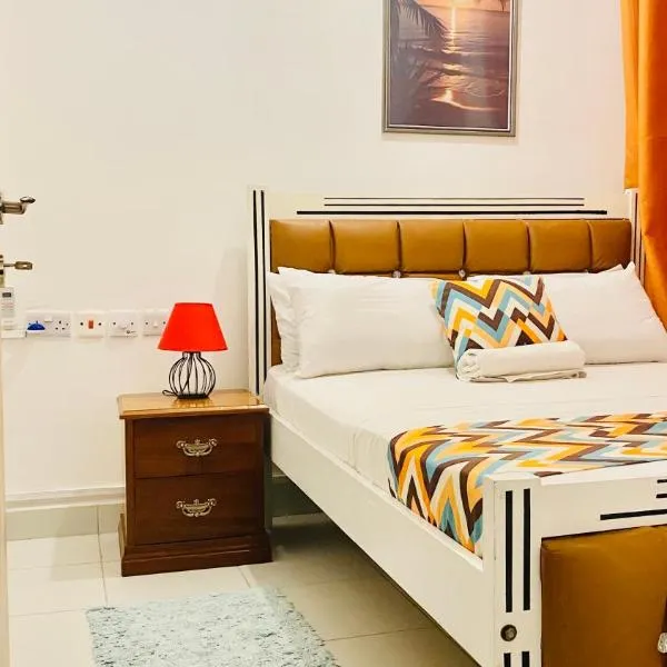1br CBD Pool Gym AirCon, washer, Wi-Fi，位于蒙巴萨的酒店
