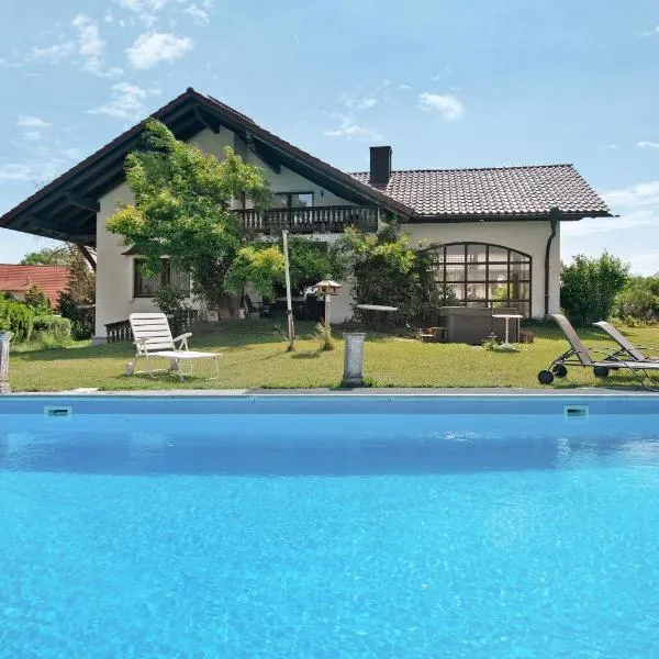 Villa Galerie，位于Hohenwart的酒店