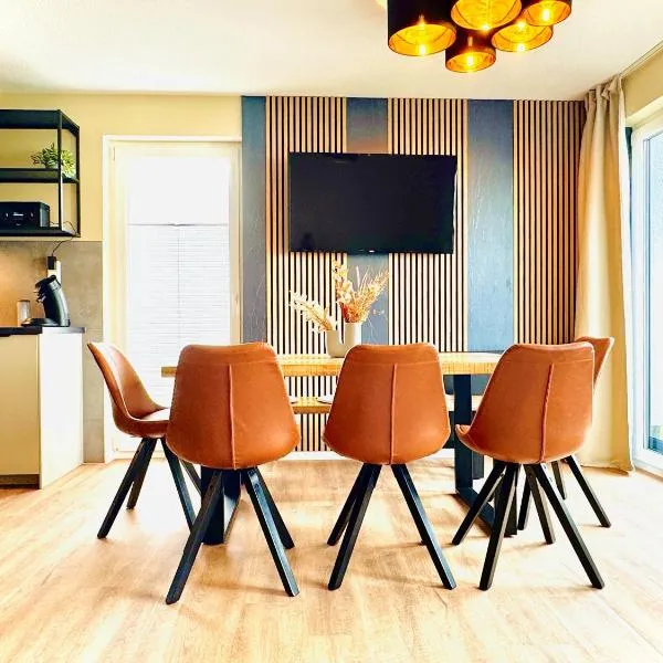 NEU! Design-FeWo Fleesensee, Wallbox, Terrasse，位于Unter Göhren的酒店