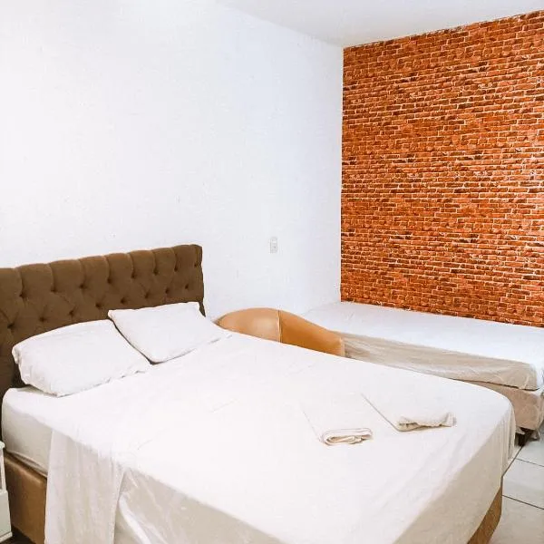 Studio Venus 08，位于皮拉苏农加的酒店