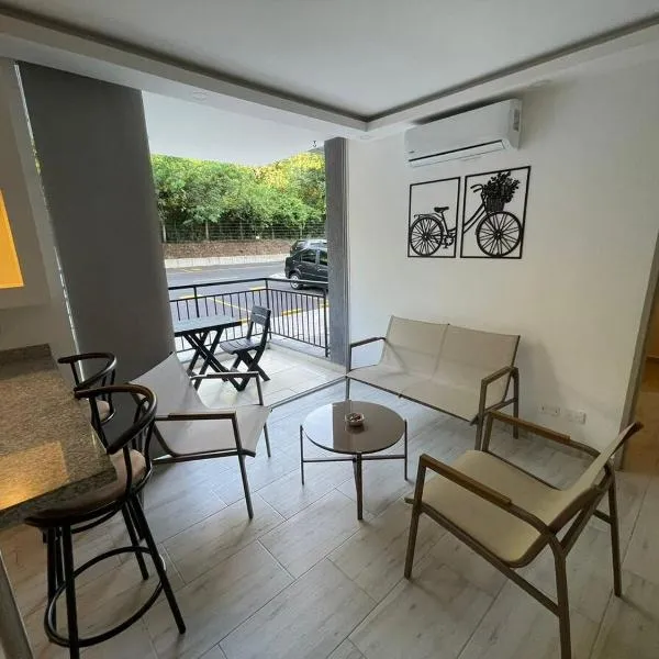 Apartamento Vacacional en Ricaurte，位于里考尔特的酒店
