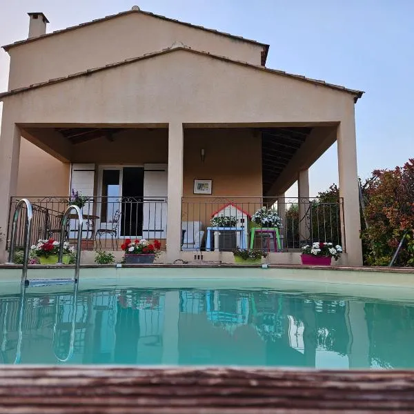 AUPETIT BONHEUR，位于洛里的酒店