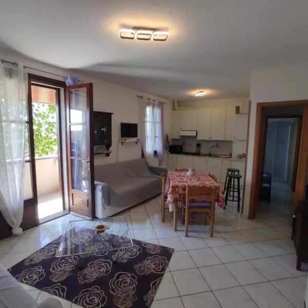 Appartamento Marcel，位于罗西尼亚诺－索尔瓦伊的酒店