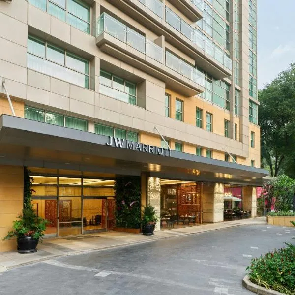 JW Marriott Hotel & Suites Saigon, The Apartments,位于胡志明市的酒店
