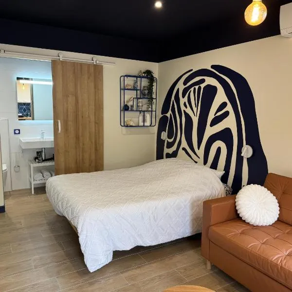 Studio indépendant proche aeroport Nantes，位于Saint-Aignan-Grand-Lieu的酒店