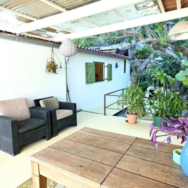 Luka's House - ZF Hvar，位于赫瓦尔的酒店