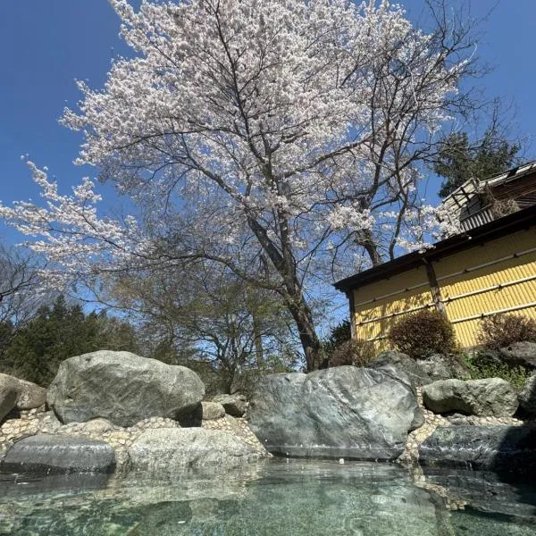 Hataya Onsen Sasa no yu，位于片品村的酒店
