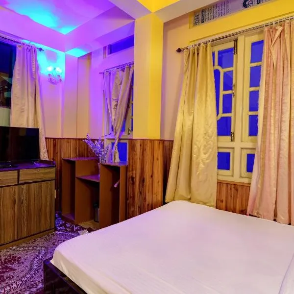 Hotel O HOME Maruti Luxury Homestay，位于大吉岭的酒店