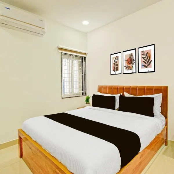 Super Townhouse Oak Suchitra Kompally Road formerly Sun Moon Hotels，位于Trimulgherry的酒店