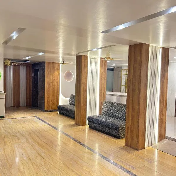 Hotel Krishna Sai Kutir，位于舍地的酒店