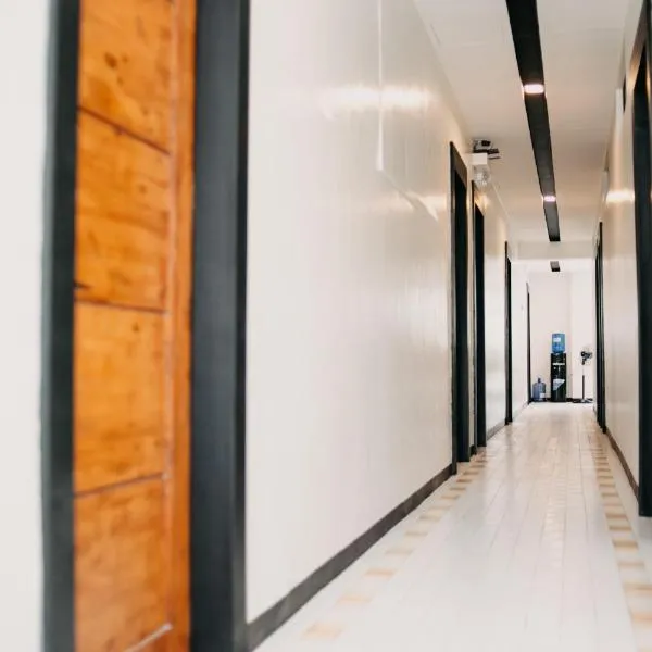 Lix Hotel Surigao，位于苏里高的酒店