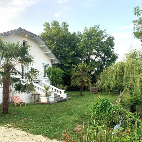 La villa du Moulin,位于Aujac的酒店
