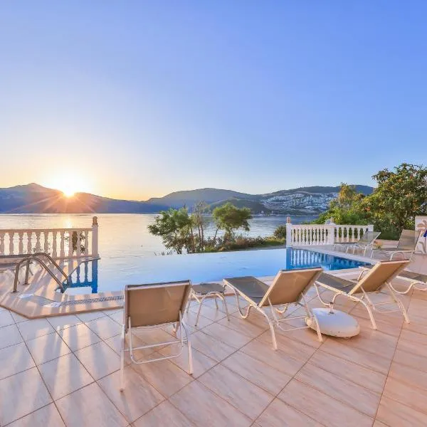 Kuluhana Hotel & Villas Kalkan，位于卡尔坎的酒店