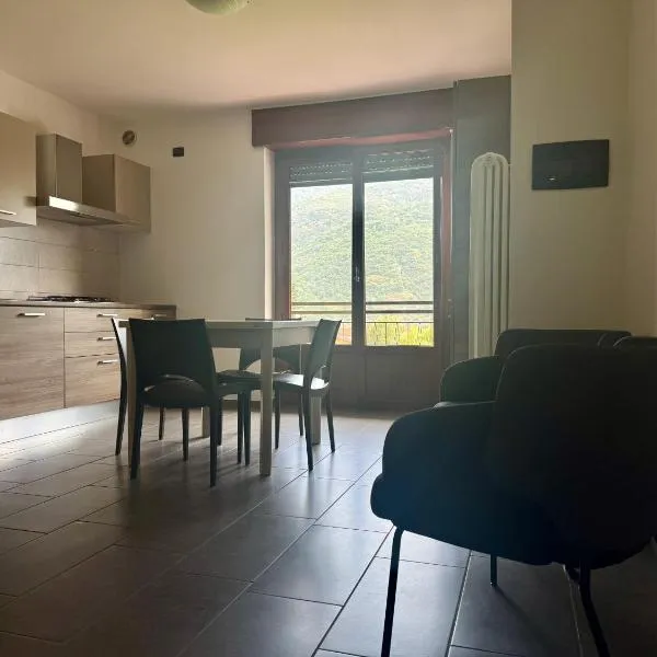 La Gare Apartments - Zerbion，位于夏特林的酒店