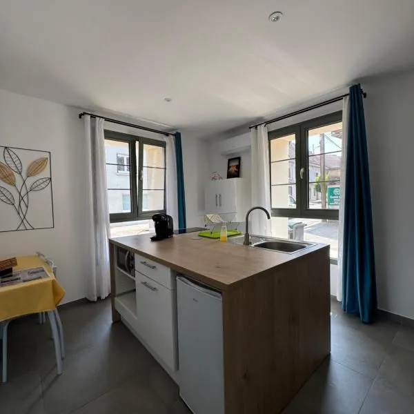 Hébergement neuf, centre-ville de Morestel - Résidence Boyraz，位于莫雷斯泰勒的酒店