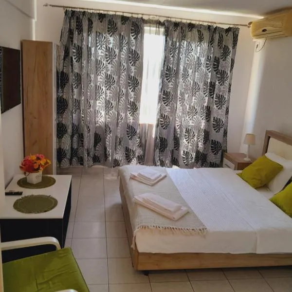 Garsoniera Aurora，位于萨图恩的酒店