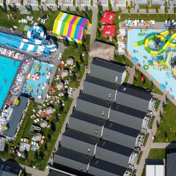 Holiday Park & Resort Mielno，位于梅尔诺的酒店
