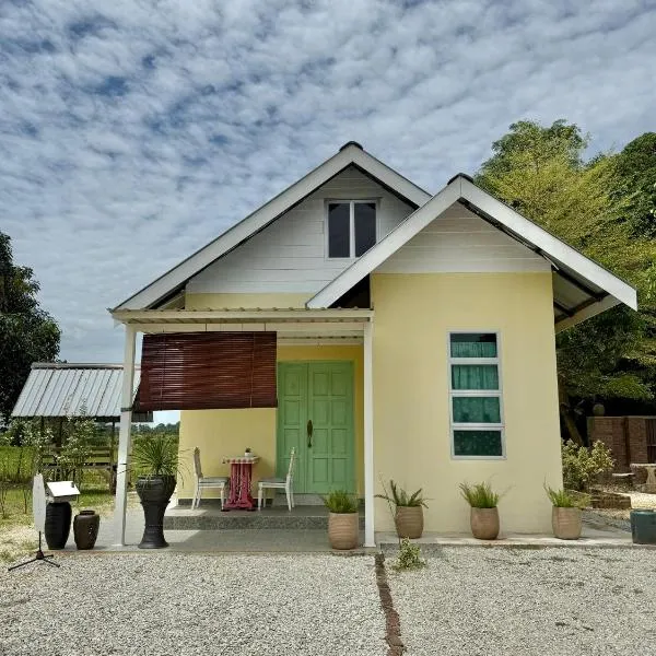 Payan Tiny House Jertih，位于Kampong Tandok的酒店