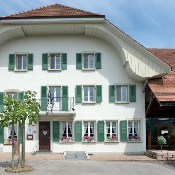 白十字旅馆，位于Montagny-la-Ville的酒店