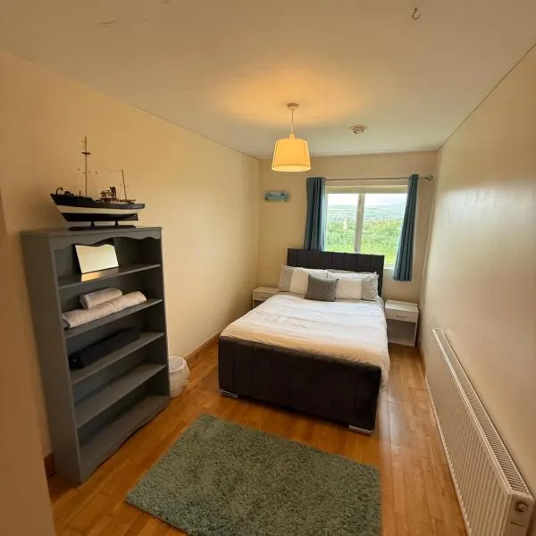 Private Room in Skellig Apartment，位于波特马吉的酒店