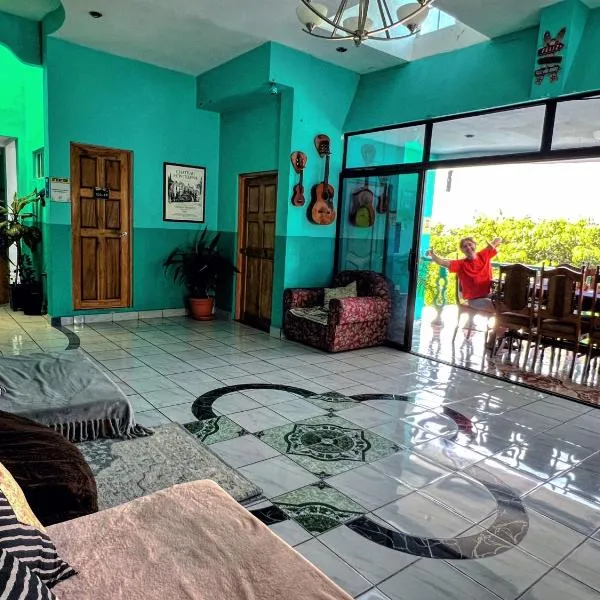 Samay Hostel，位于Juayúa的酒店