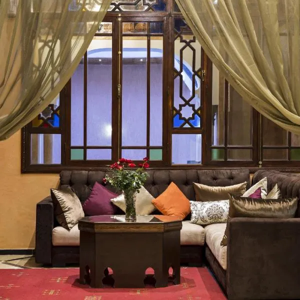 马拉喀什之家酒店，位于Salasi的酒店