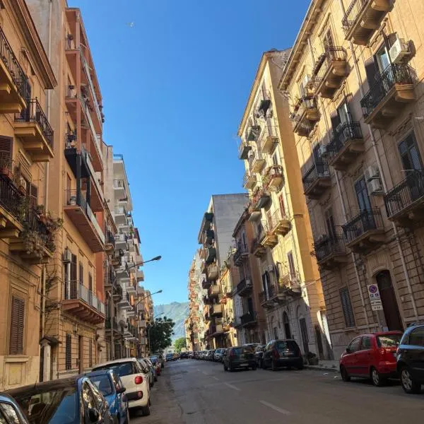 Mamma Chica Alloggio Turistico a Palermo，位于巴勒莫的酒店