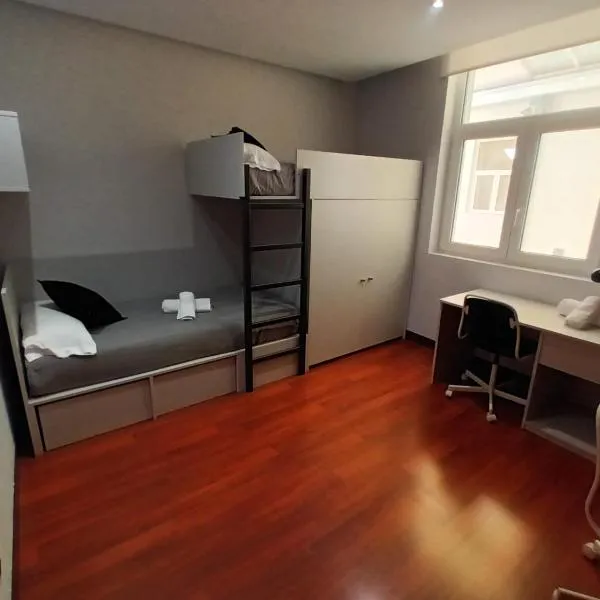 Micampus Aranjuez Student Residence，位于阿兰约兹的酒店