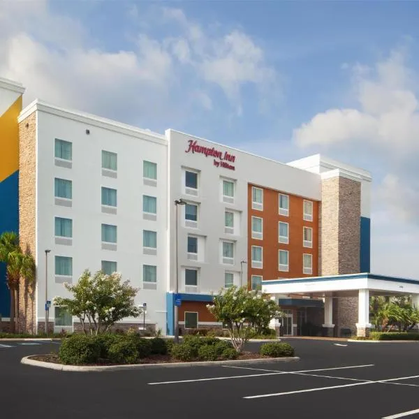 Hampton Inn by Hilton Tampa Fairgrounds Casino，位于坦帕的酒店