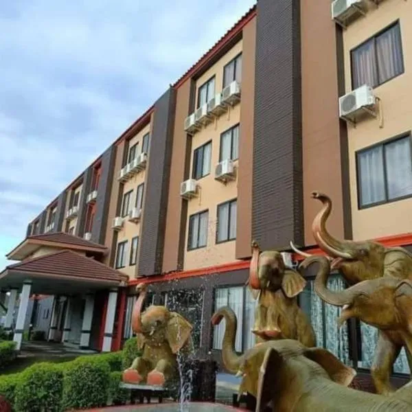 PS Hotel Saraburi，位于北标府的酒店