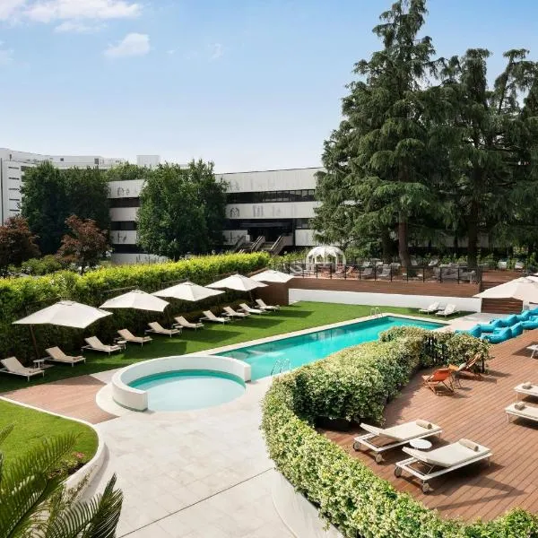 Sheraton Milan San Siro，位于米兰的酒店