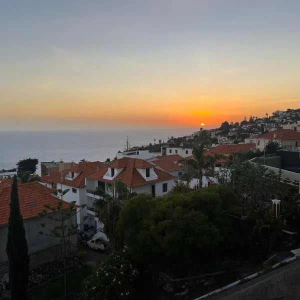 Atlantic Dream Alto Mar，位于Garajau的酒店