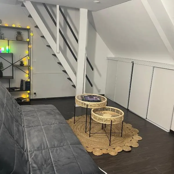 L'atypique proche rennes Parc Expo, Brocéliande，位于Saint-Thurial的酒店