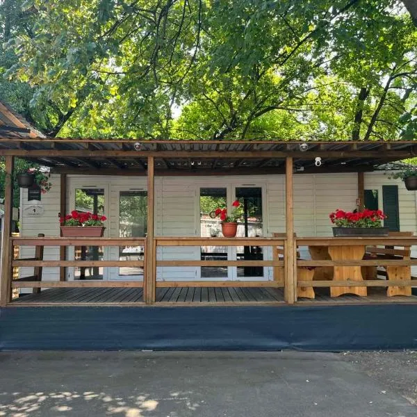 Haller Camping，位于布达佩斯的酒店