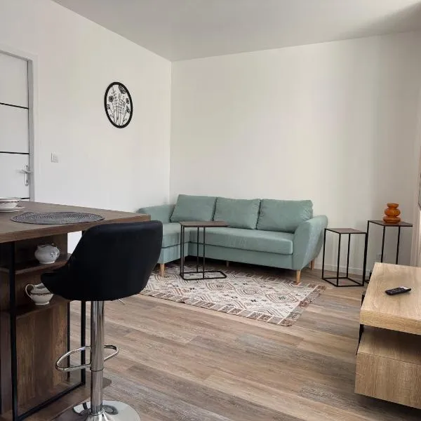 Appartement Meli，位于Villeneuve-sur-Bellot的酒店