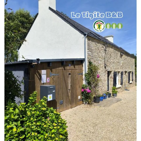 Le Tigîte B&B - Suite d'hôtes avec entrée privée, petit-déj autonome et linge fourni, lit Queen size et canapé BZ, pour solo et duo privé ou pro，位于Allaire的酒店