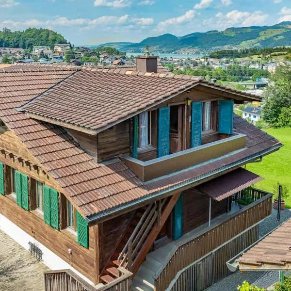 Chalet In The Countryside Kitchen Parking Lot，位于施皮茨的酒店