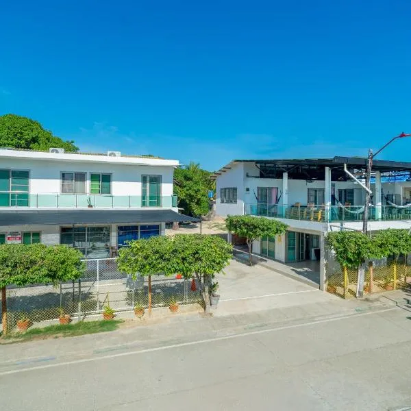 Habitaciones Melany，位于科韦尼亚斯的酒店