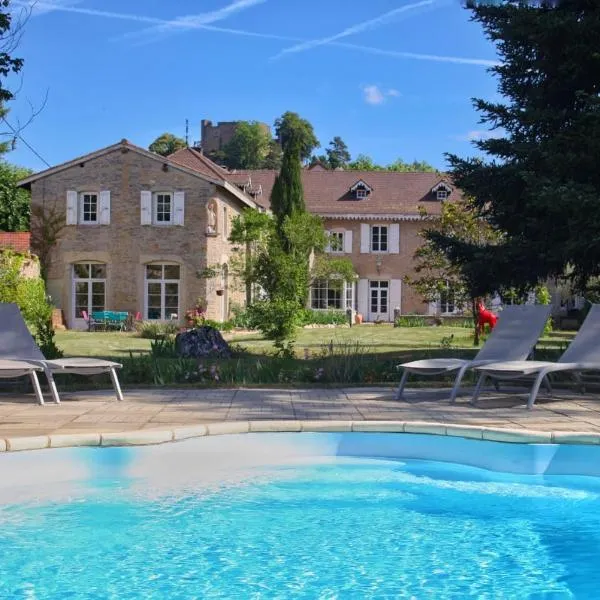 Le Clos Ayanna，位于Crémieu的酒店