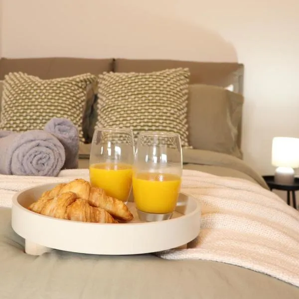 Studio Flat Above MK Station，位于米尔顿凯恩斯的酒店