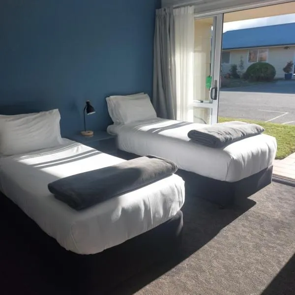 邓斯坦湖汽车旅馆，位于克伦威尔的酒店