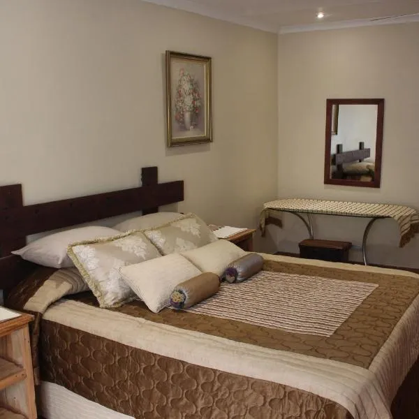 Charming Self Catering Apartment，位于帕拉博鲁瓦的酒店