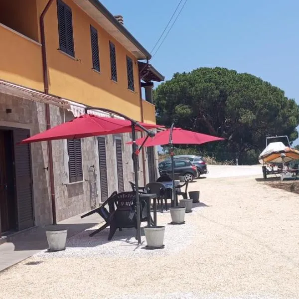 Casale Gabriella Alloggio ergonomico e spazioso，位于卡波利韦里的酒店