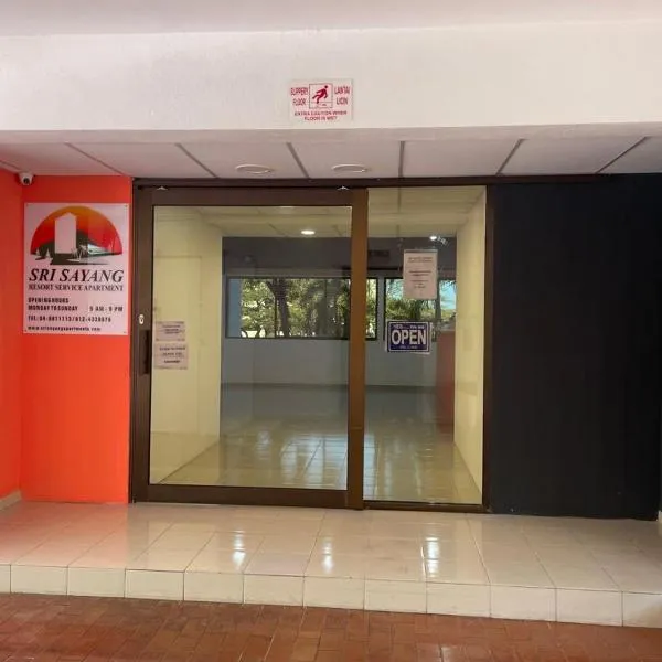 Sri Sayang Apartments，位于峇都丁宜的酒店